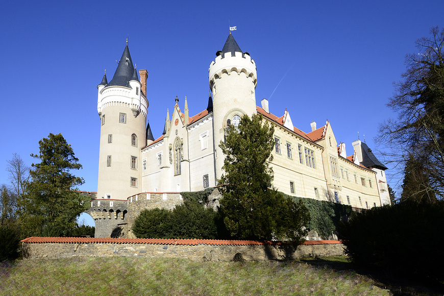 Zámek Žleby (© archiv zámku Žleby)