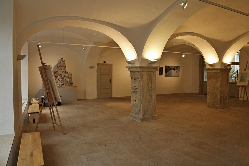 Spolkový dům - galerie.JPG